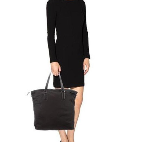 MICHAEL KORS KENT CAMOUFLAGE OCEAN BLUE NYLON ZIP TOP TOTE HANDBAG - Picture 6 of 6